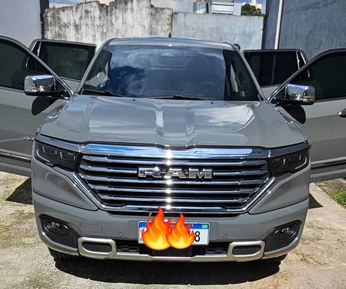 RAM RAMPAGE 2.0 TURBO DIESEL LARAMIE 4X4 AUTOMÁTICO